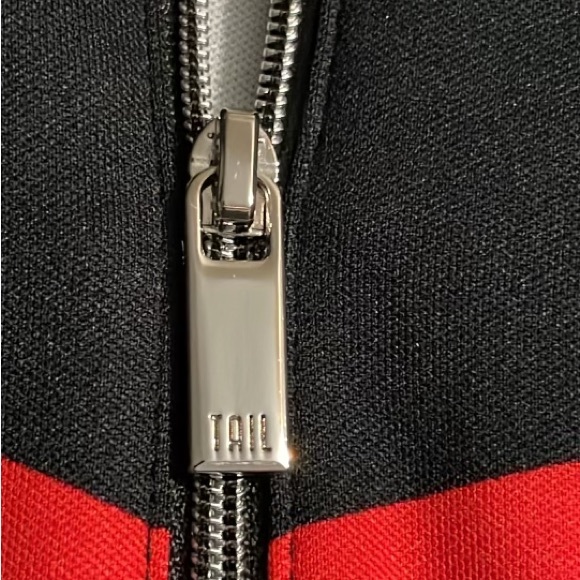 Tail active wear , golf/tennis dress, size large, preowned,like new condition. - Picture 7 of 15